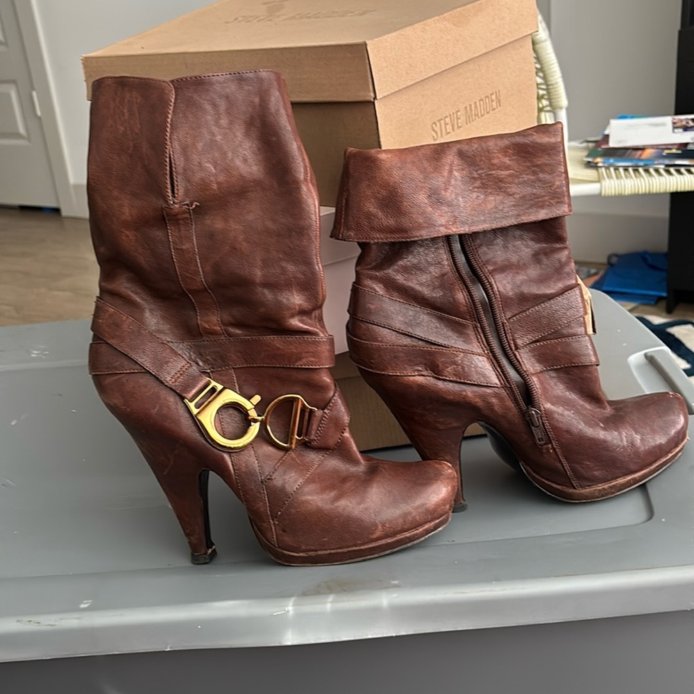 Jessica Simpson Brown Bomber Leather Jovi Bootie